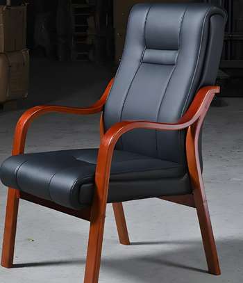 Office Chair; Modern Executive Flair Office Chair image 4