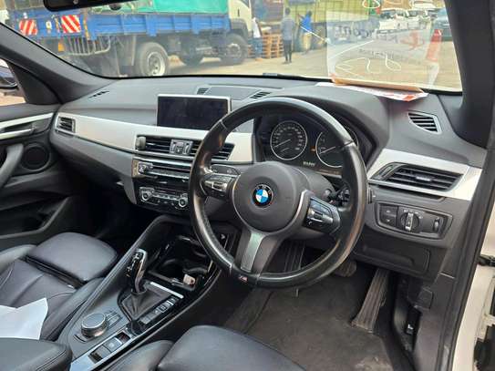 BMW X1 XDRIVE20i White Sunroof 2018 image 7