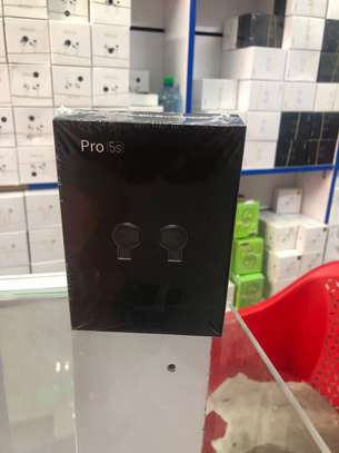 Pro 5s wireless earbuds image 3