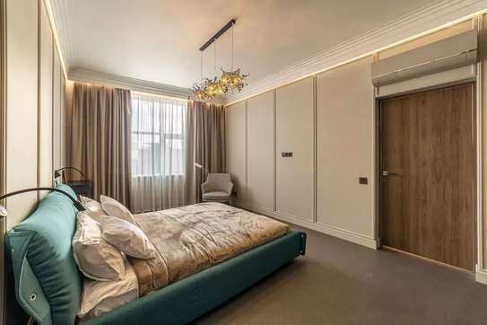 1 Bed Apartment with En Suite at East Church Road image 4