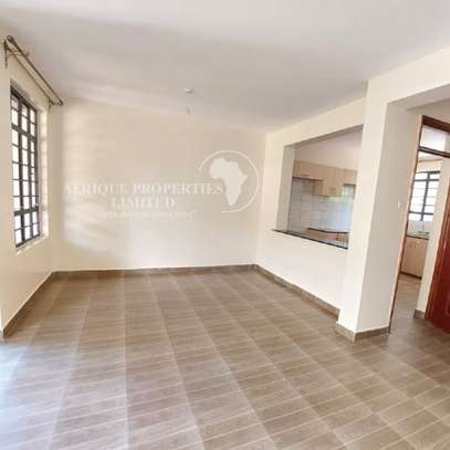 4 Bed House with En Suite in Gikambura image 8