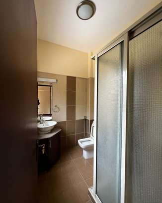 4 Bed Apartment with En Suite in Brookside image 11