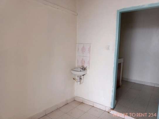 SPACIOUS ONE-BEDROOM ENSUITE FOR RENT IN KIKUYU! image 4