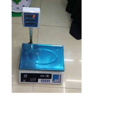 40KG DIGITAL ELECTRONIC PRICE COMPUTING SCALE with battery making it portable as well image 1