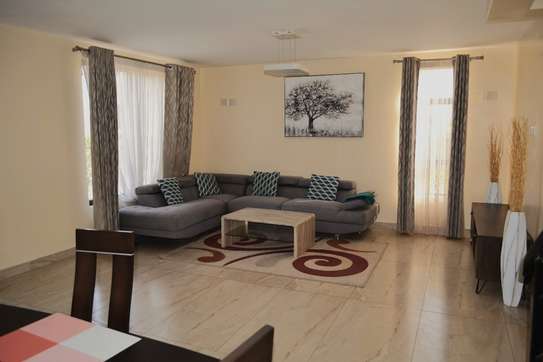 Luxurious 4-Bedroom Maisonette in Syokimau image 4