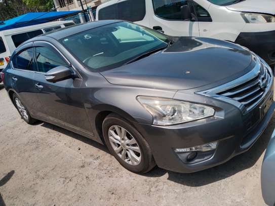 Nissan Teana grey colour for sale image 4