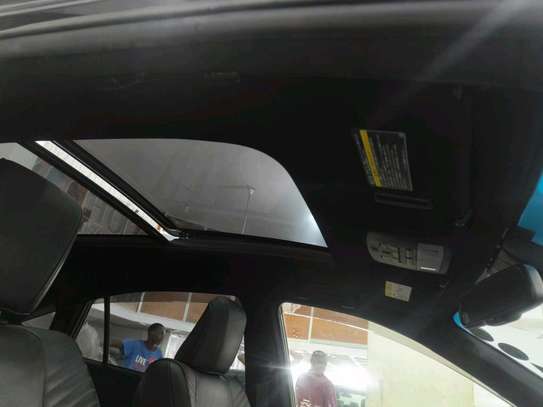 Toyota Harrier premium sport sunroof 2018 image 8