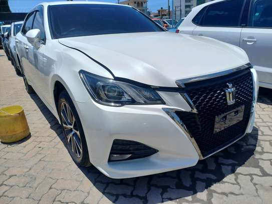 TOYOTA CROWN ATHLETS S NON HYBRID. image 9