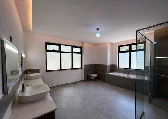 Five bedroom for sale Karen image 7