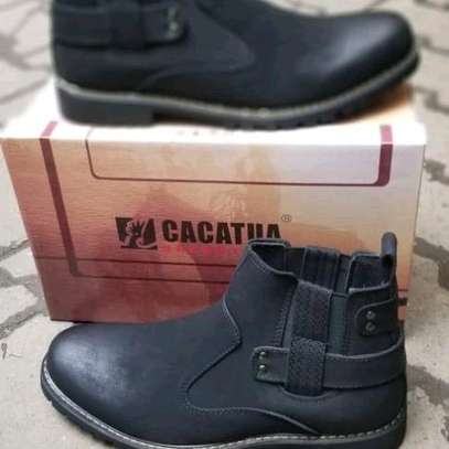 Cacatua boots image 1