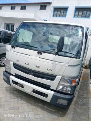 Fuso canter image 1