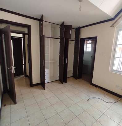 4 Bed House with En Suite at Langata image 9