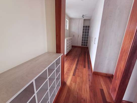 7 Bed Villa with En Suite in Runda image 13