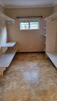 Classic 3 bedroom all ensuite +2 br guestwing for sale image 12