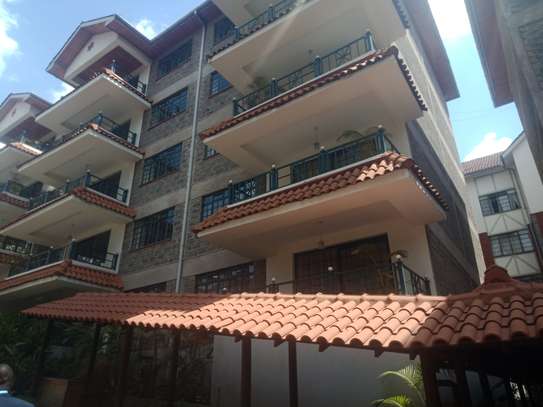 Serviced 3 Bed Apartment with En Suite in Riverside image 10