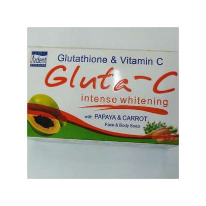 Gluta C Glutathione & Vitamin C  CARROT SOAP image 1