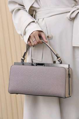 HIGH END FASHION LADIES HANDBAGS image 12