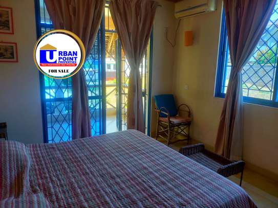 6 Bed Villa with En Suite in Nyali Area image 7
