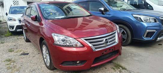 Nissan sylphy red 2018 image 2