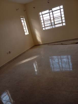 3 Bed House with En Suite in Kitengela image 17