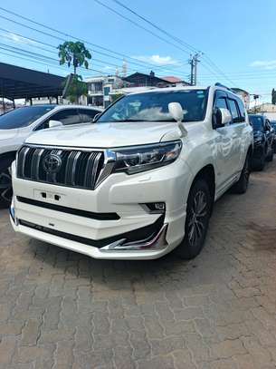 Toyota land cruiser Prado TZG image 2