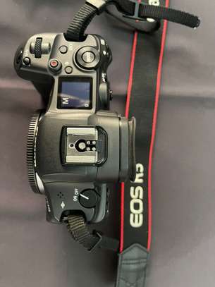 Canon EOS R5 for sale image 2