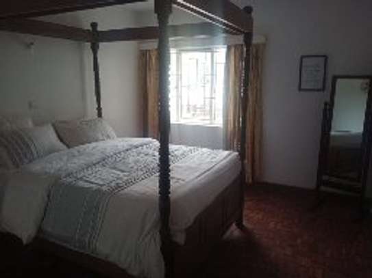Serviced 3 Bed Apartment with En Suite at Kirichwa Road image 4