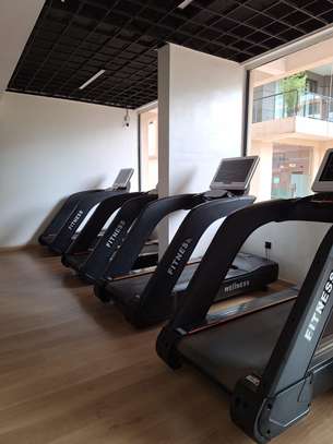 2 Bed Apartment with En Suite at Lavington image 6