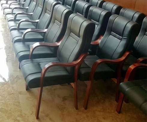 Office Chair: Mahogany Arm & Base Leather Office Chair image 4