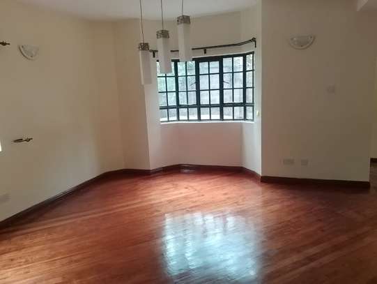 4 Bed Villa with En Suite in Karen image 16