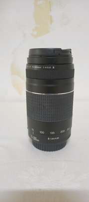 Canon EOS 80D camera with accessories image 5