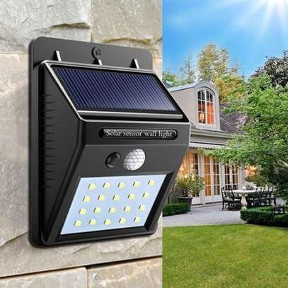 20 LED PIR Motion Sensor Wall Light Waterproof Outdoor image 6