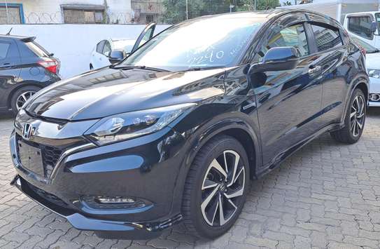 Honda Vezel Hybrid  RS 2018 image 2