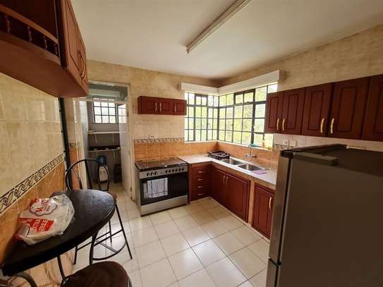 3 Bed Apartment  in Kilimani image 5