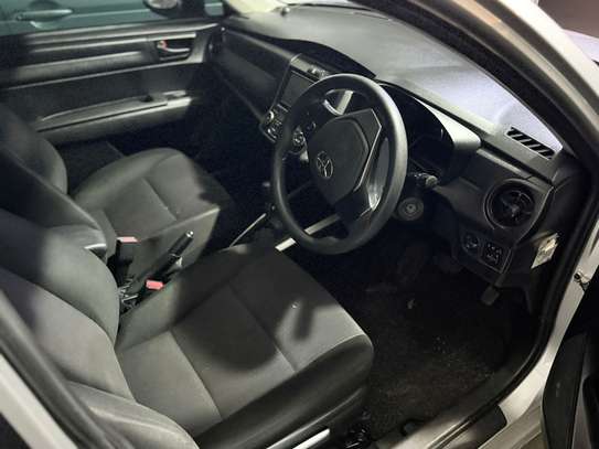 Toyota Fielder KDR image 2