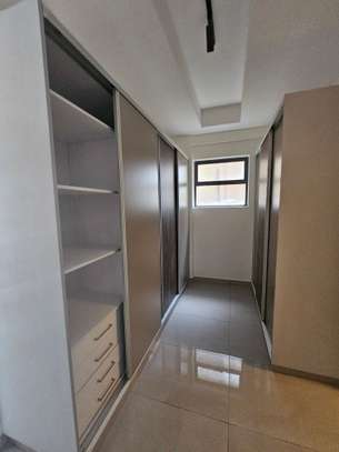 2 Bed Apartment with En Suite in Nyali Area image 10