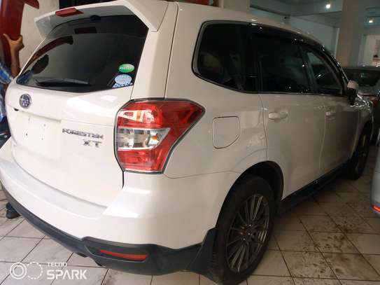 Subaru Forester 2016 model with sunroof image 6