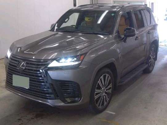 2022 Lexus LX600 image 2