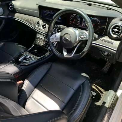 Mercedes Benz E200 Sunroof 2018 image 8