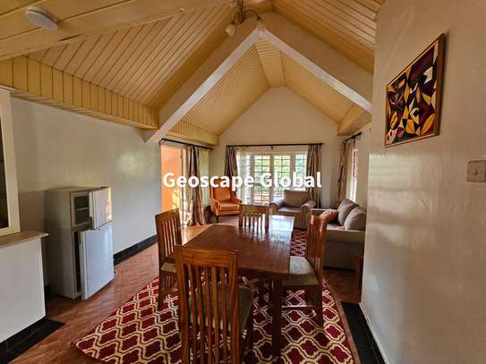 Furnished 1 Bed Apartment with En Suite in Rosslyn image 2