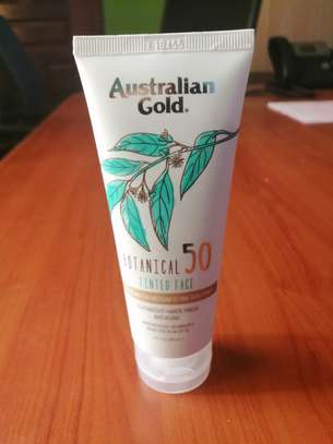 Australian Gold Botanical SPF 50 Sunscreen image 3