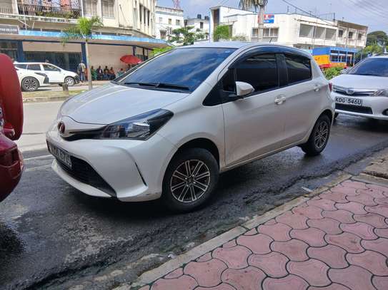 1000cc Toyota Vitz 2016 image 4