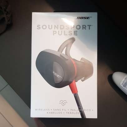 Bose SoundSport Pulse Wireless Headphones image 2
