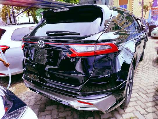 Toyota Harrier premium grade black 2018 image 6