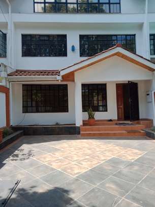 4 Bed Villa with En Suite at Brookside Area image 19