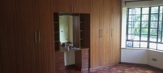 4 Bed Apartment with En Suite at Upperhill image 2