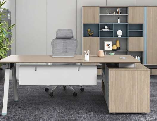 Office Desk: 1800mm Spacious L Office Desk image 3