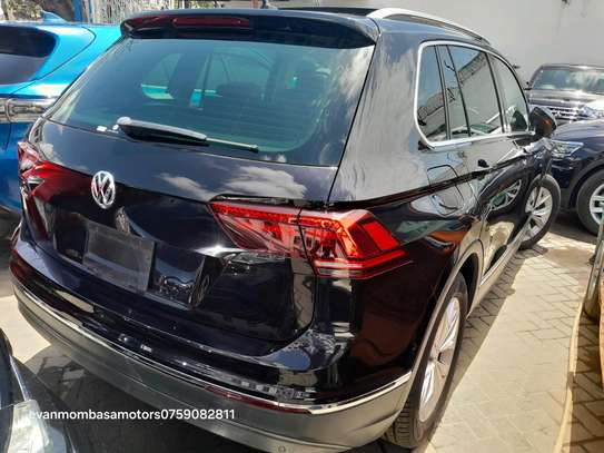 Volkswagen tiguan Sunroof 2018 image 4