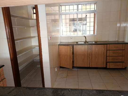 3 Bed Apartment with En Suite in Lavington image 16