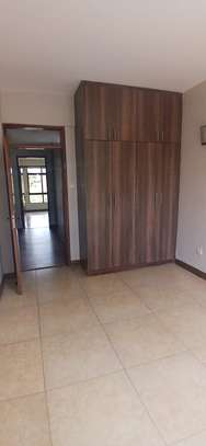 4 Bed Apartment with En Suite in Kileleshwa image 7